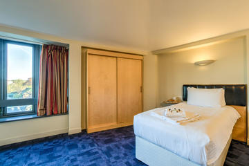 Adjoining room Adjoining room